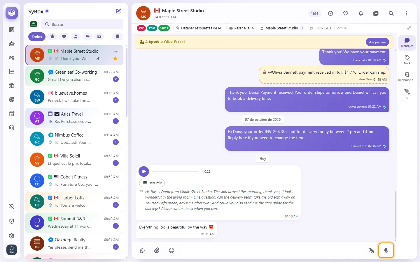 The microphone button that records a voice note